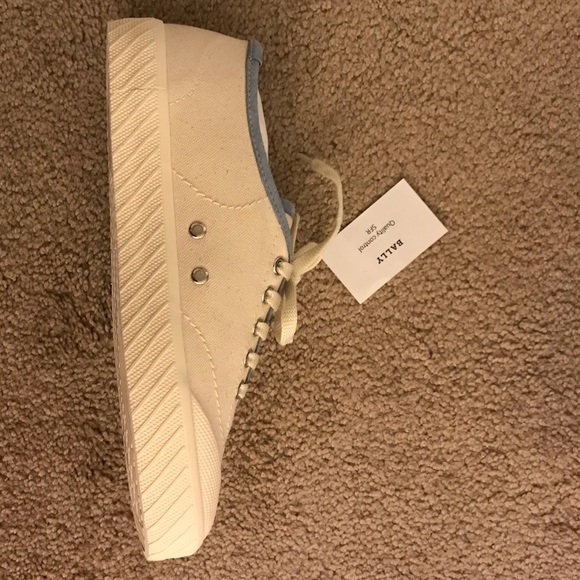 Bally men’s white canvas sneaker - Picture 4 of 8